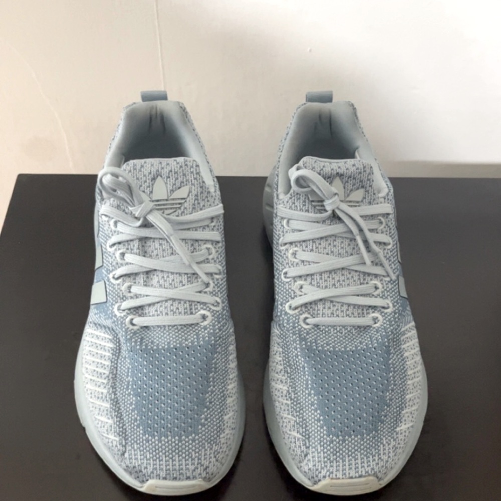 Adidas Swift Run 22w- Blue